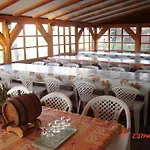 Szololugas Vendeghaz דירה